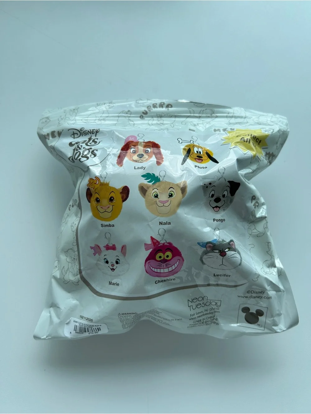 New* Cats & Dogs Disney Surprise | Lucifer  Keychain Cinderella Glass Slipper